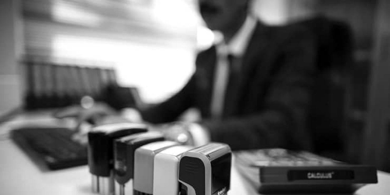 Türkiye'de işe girenlerin yüzde 38'i daha ilk maaşını almadan yeni iş arıyor