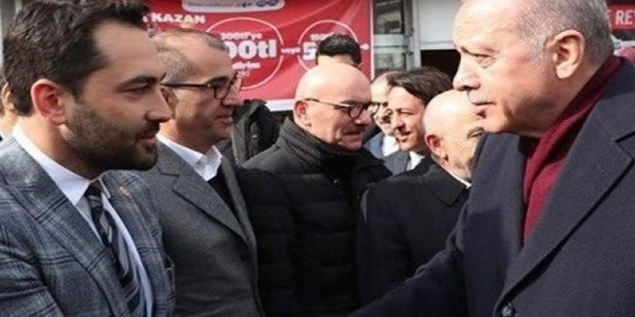 Bülent Arınç'ın oğlu  AKP İstanbul Milletvekili Ahmet Mücahit Arınç'dan  mesaj