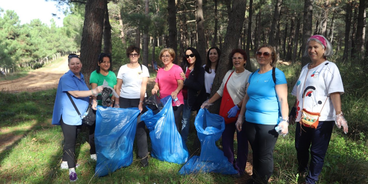 Kartal Belediyesi ve Çevre Dostu Gönüllülerden Doğaya Nefes Aldıran Temizlik