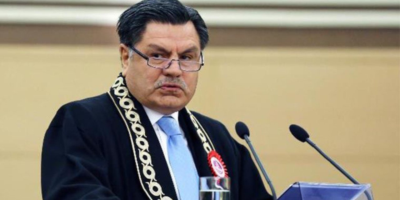 AYM eski Başkanı Haşim Kılıç'dan Yargıtay'a tepki: Suç duyurusu akıl tutulmasıdır... En yıkıcı etkisi ekonomik alanda olacak