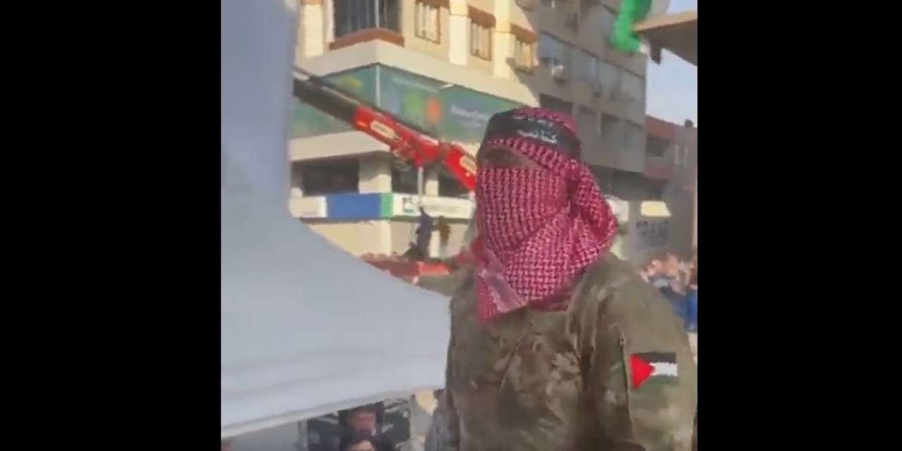 HÜDA-PAR mitinginde Hamas üyelerini andıran kıyafetlerle sahneye çıkıldı