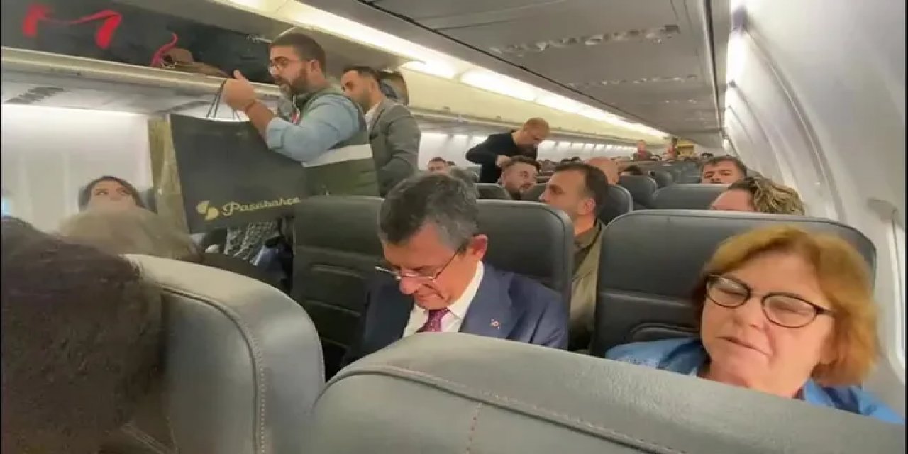 CHP Genel Başkanı Özgür Özel tarifeli uçakla KKTC'ye gitti