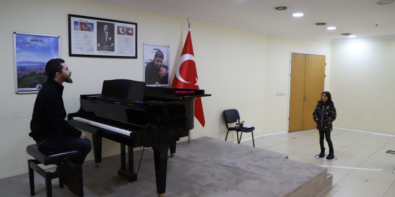 Kartal Belediyesi Sanat Akademisi Müzik Bölümü Yetenek Sınavları Gerçekleştirildi
