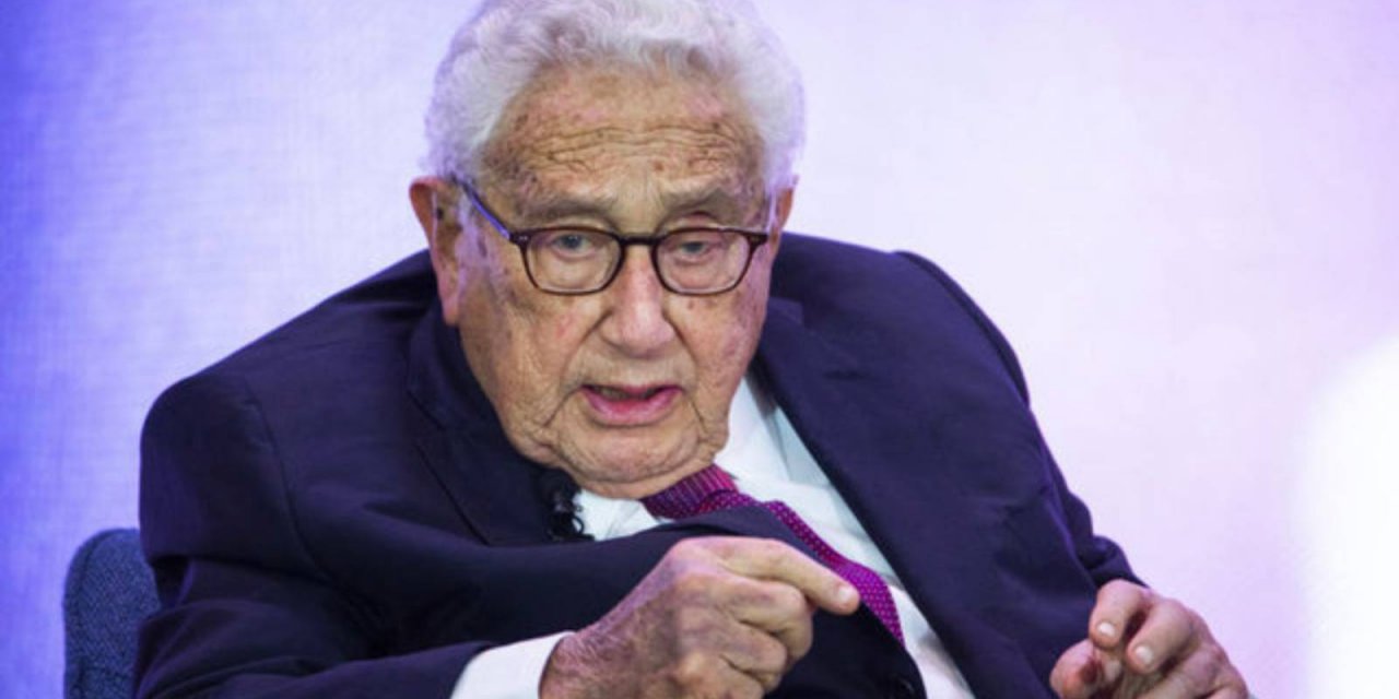 Ertuğrul Özkök: Bir Türk’ün Yunan gazetesindeki sorusu; merhumu nasıl bilirdiniz?