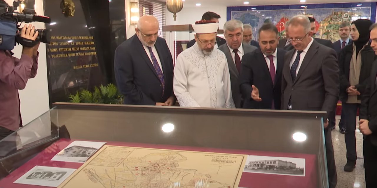 Diyanet'in "Belgelerle Diyanet" sergisinin maliyeti: 1.4 milyon lira