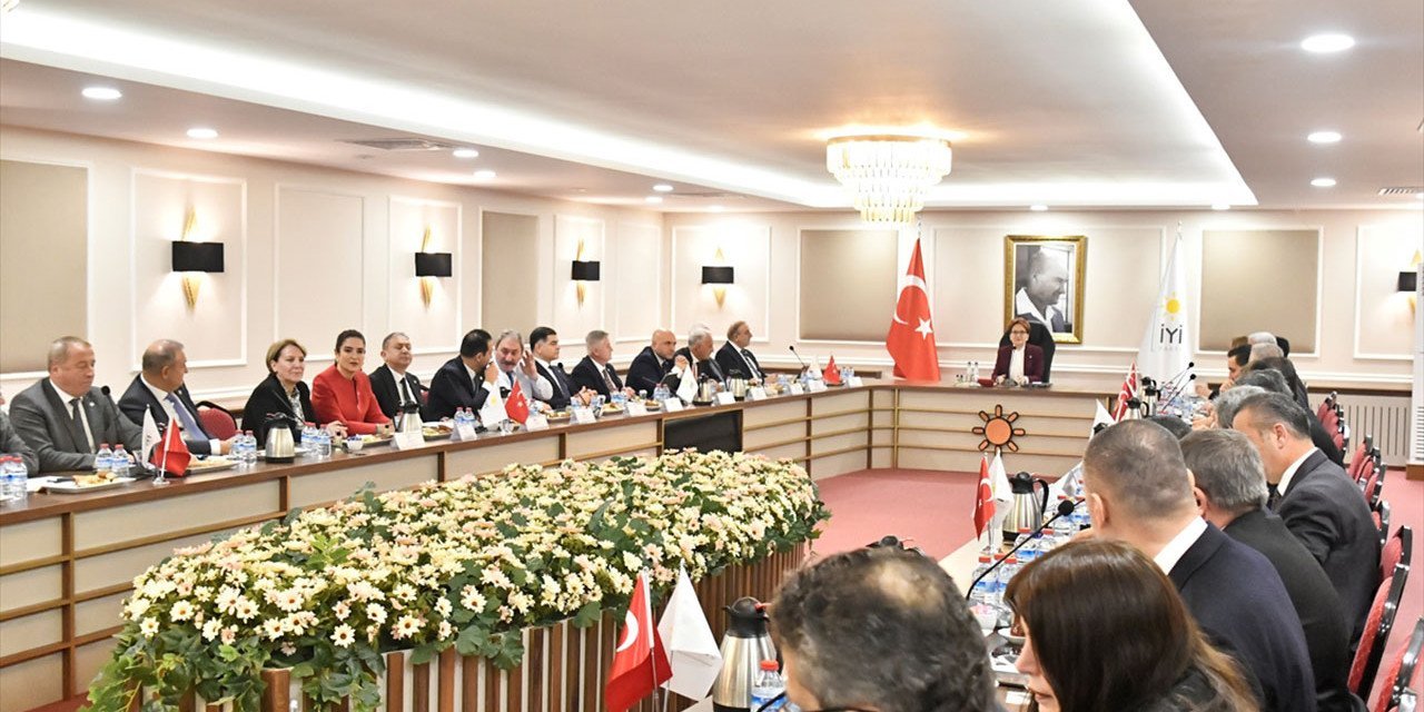 İYİ Parti'de 'CHP işbirliğine hayır' kararına giden süreçte neler yaşandı?
