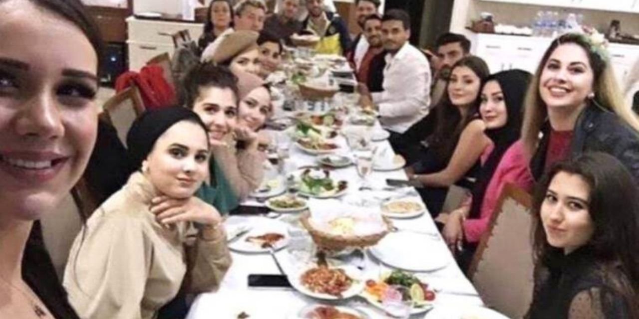 'Şampiyonlar Ligi' fotoğrafındaki 12 fenomenin şirketine kayyım atandı