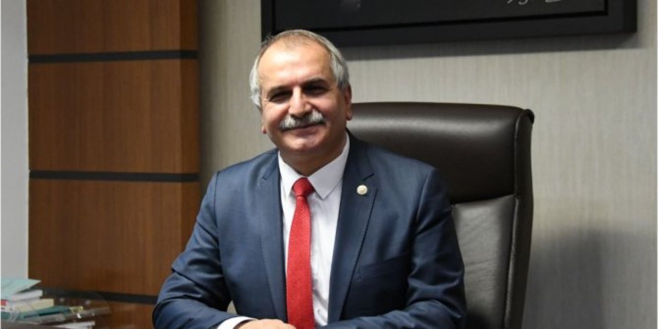 İYİ Partili vekilden "Alparslan Türkeş" paylaşımı!
