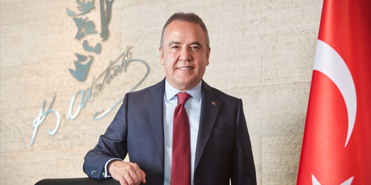 Günün güzel haberi... Muhittin Böcek solunum cihazından ayrıldı!