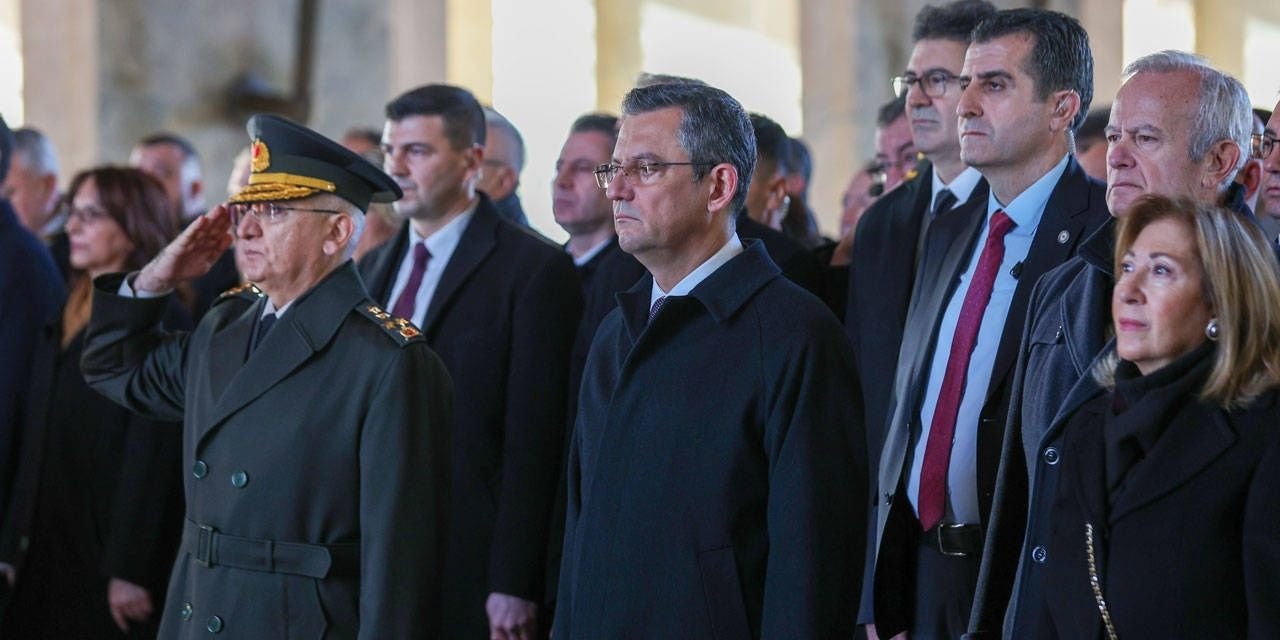 Özgür Özel'den 'cenazede provokasyon' açıklaması: CHP doğru bildiğini yapacak