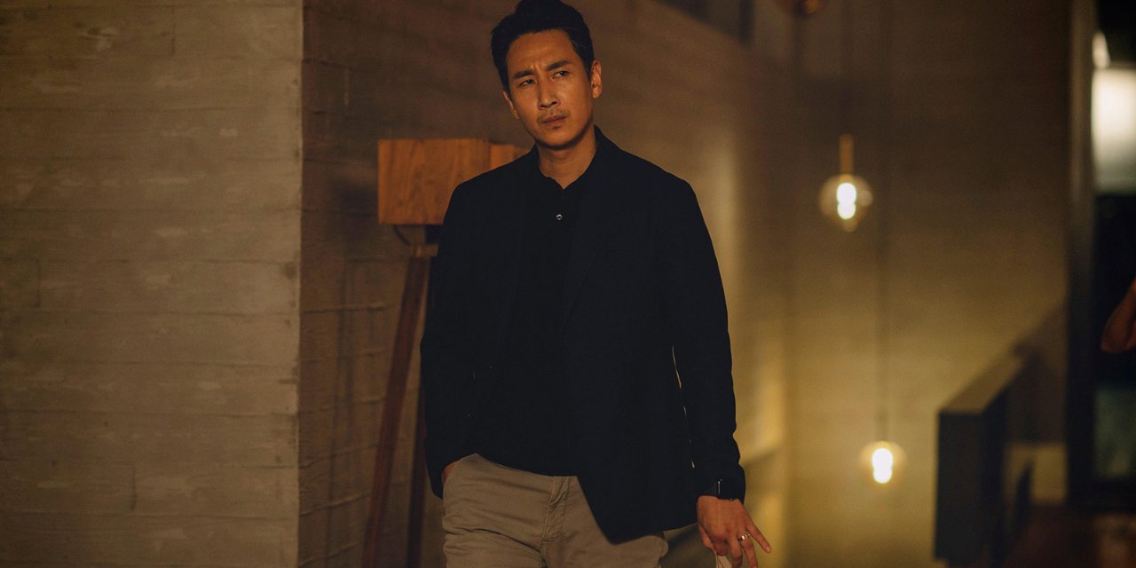 Parazit filminin oyuncusu Lee Sun-kyun aracında ölü bulundu