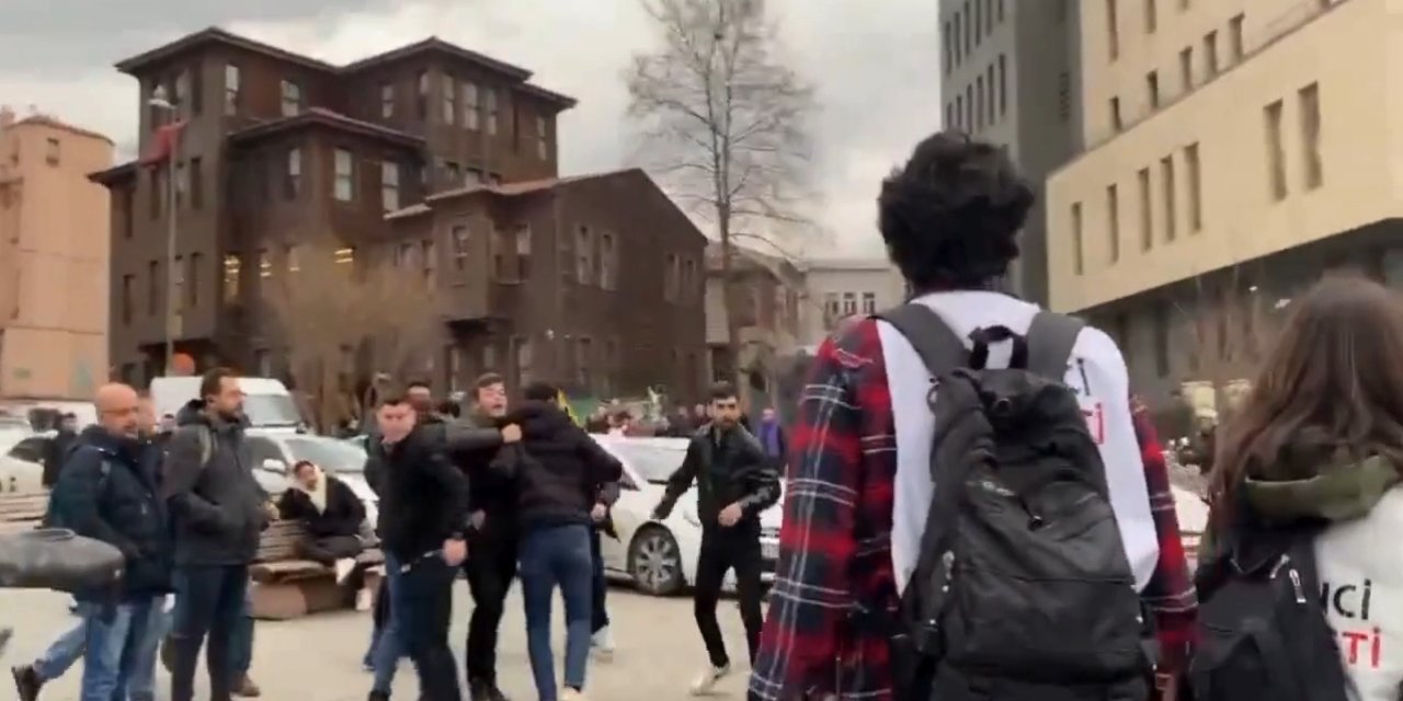 Ülkü Ocakları'ndan ‘geçinemiyoruz’ diyen öğrencilere saldırdı