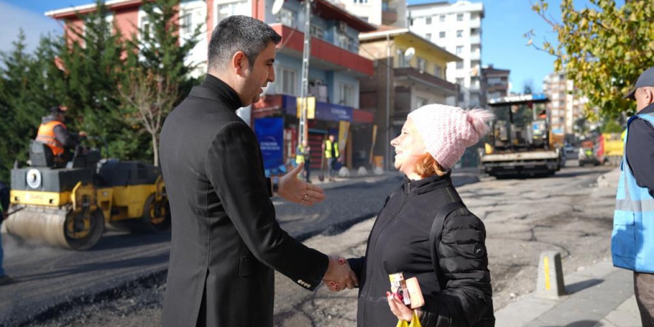 Fen İşleri Ekiplerinden Kartal’da Yoğun Mesai