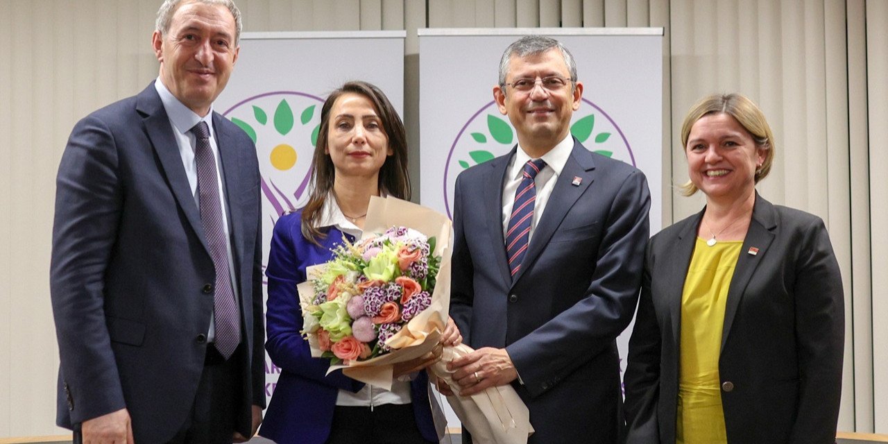 DEM Parti, 11 Ocak Perşembe günü CHP’ye iadeyi ziyarette bulunacak