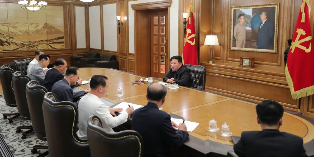 Kuzey Kore, su altı nükleer silah sistemini test etti