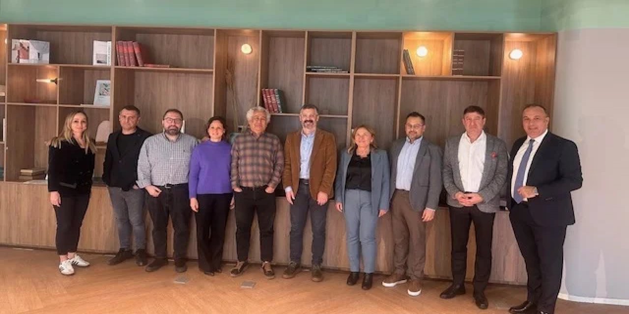 Türkiye Araştırmacılar Derneği yeni yönetimini seçti