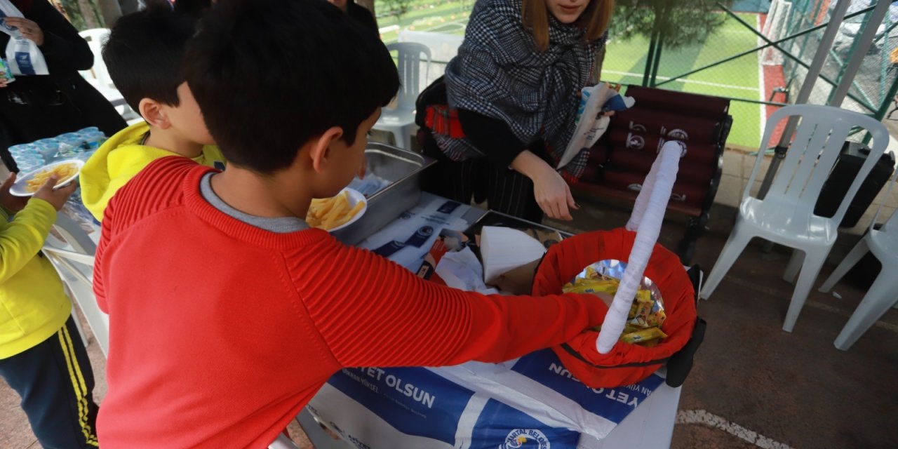 Kartal Belediyesi’nden Kimsesiz Çocuklara Anlamlı Etkinlik