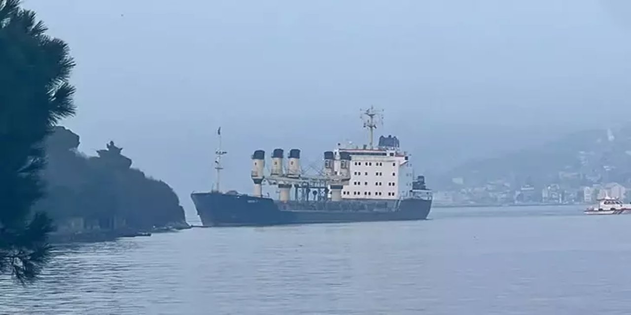 İstanbul Boğazı'nda gemiler çarpıştı