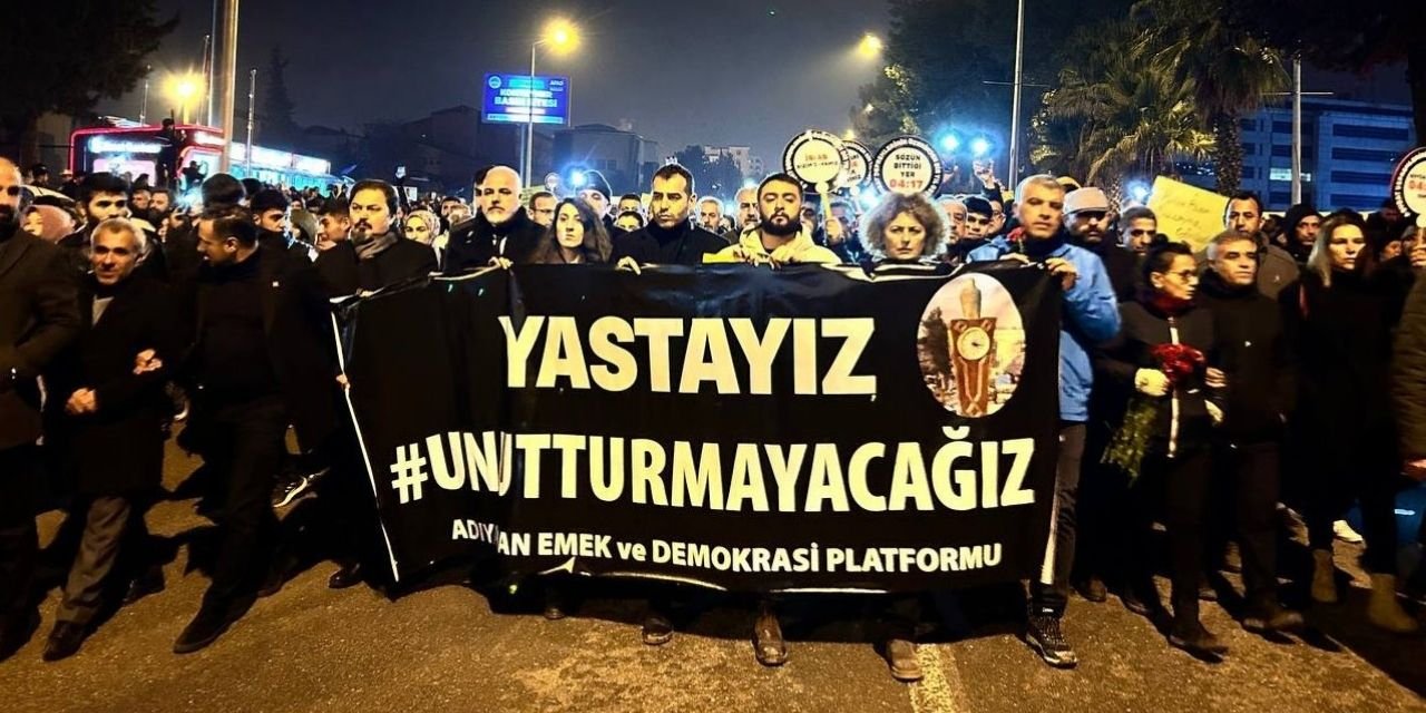 Adıyaman'da depremin 1'inci yılında binlerce insan bir araya geldi