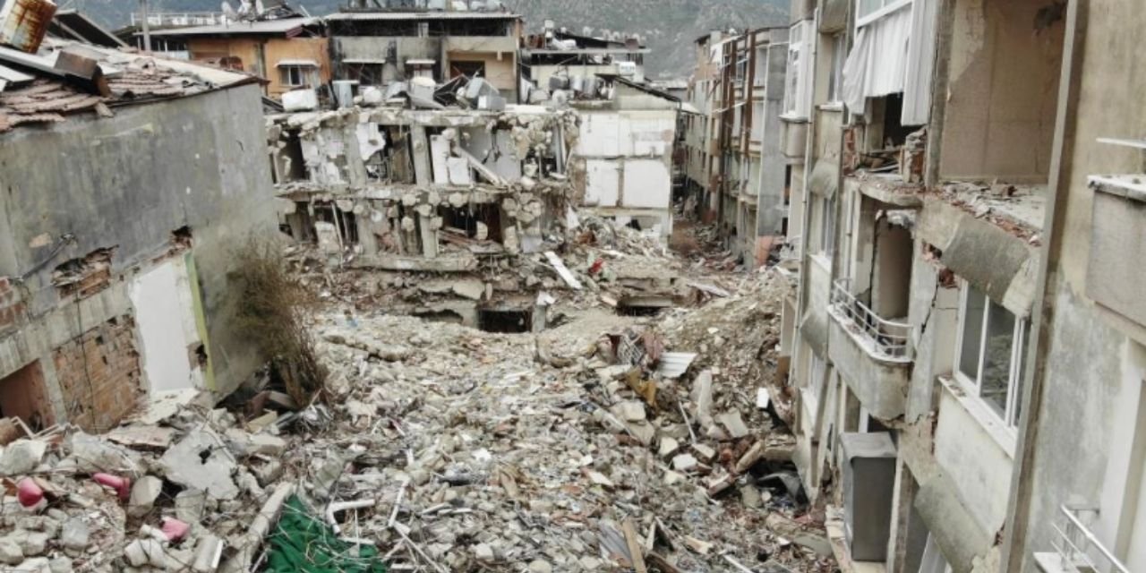 "Hatay’da 6 bin kişilik mahalleden geriye 3 kişi kaldı"