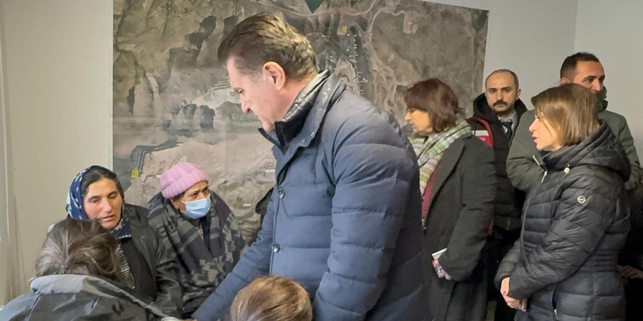 Mustafa Sarıgül Erzincan İliç'ten aktardı: Çalışmalar uzun sürebilir