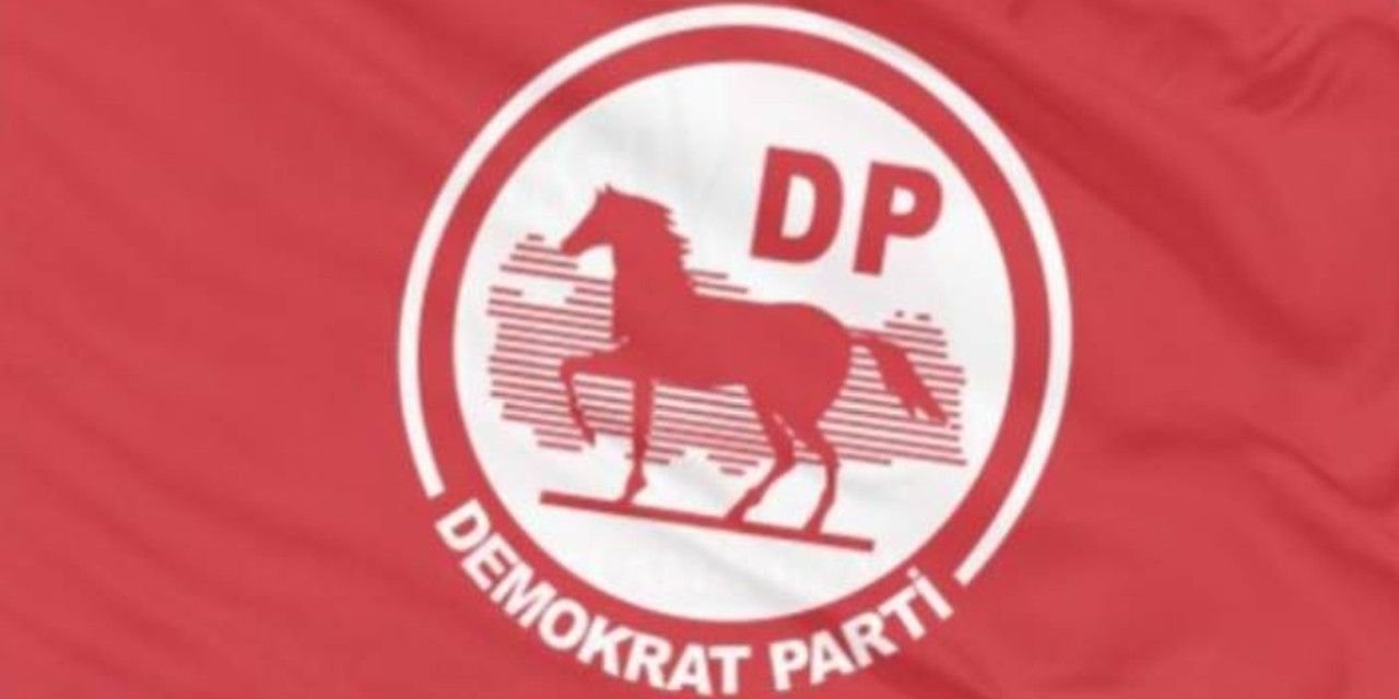 Demokrat Parti’de il ve ilçe yöneticileri görevden alındı