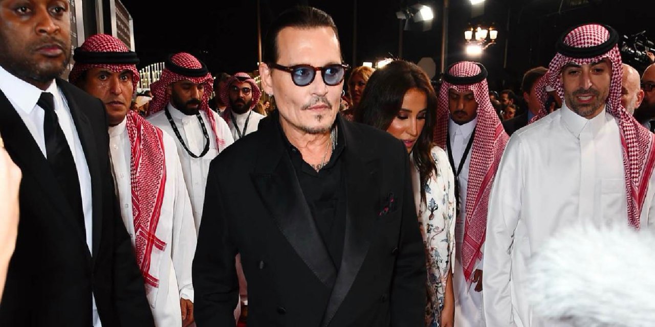 Ertuğrul Özkök: Elektronik müzik tutkunu DJ Kral'a o soruyu ancak rock'çı bir gonzo sorabilirdi