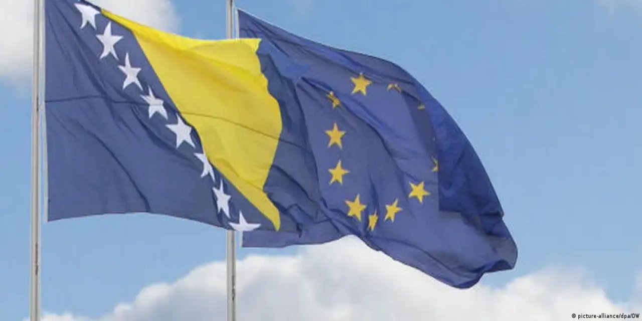 AB'den Bosna Hersek ile üyelik müzakerelerine başlama kararı