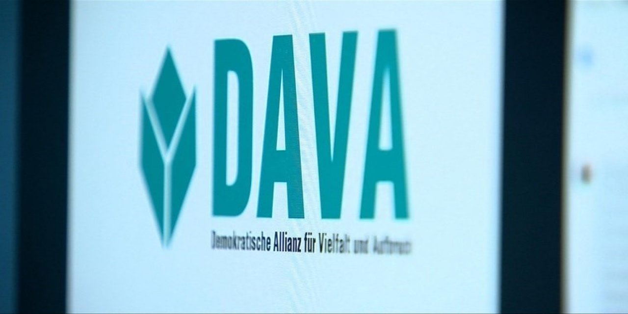 Almanya'da Türklerin kurduğu partiye 'banka hesabı' ambargosu