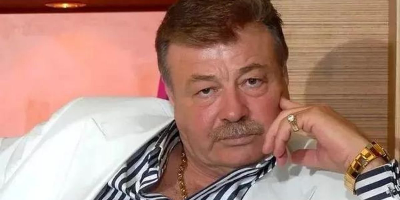 Sağlık Bakanı Fahrettin Koca'dan, yoğun bakımdaki Nuri Alço'nun sağlığına ilişkin açıklama