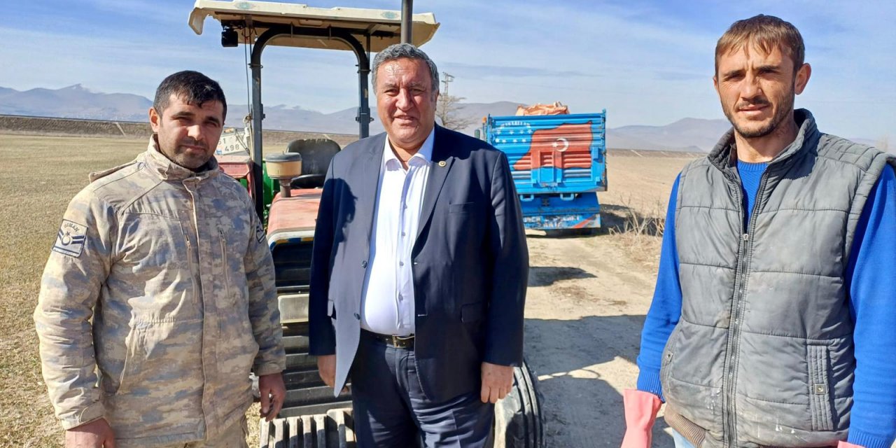 CHP'li Gürer: “Çiftçilerin bankalara olan kredi borcu 1 yılda yüzde 75 arttı”