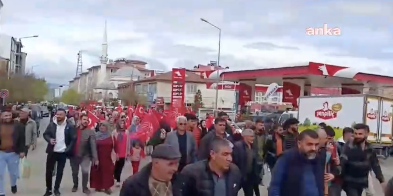 Iğdır Tuzluca'da protestolar sürüyor: Seçimi CHP adayı kazandı, mazbata AKP adayına verildi