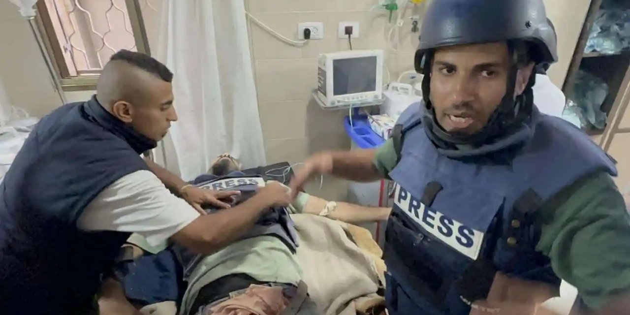 İsrail’den Gazze’ye saldırı: TRT Arapça ekibinin de aralarında olduğu bir grup gazeteci yaralandı