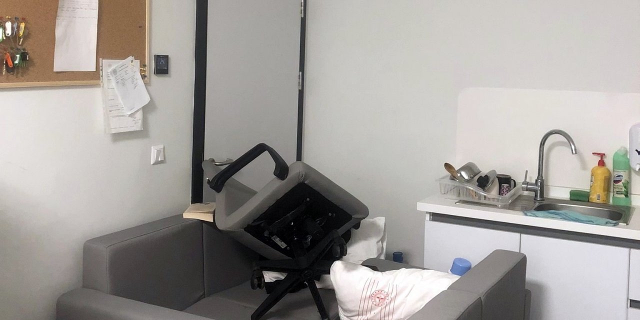 İddia: İzmir'de sağlık çalışanları pompalı tüfekle rehin alındı