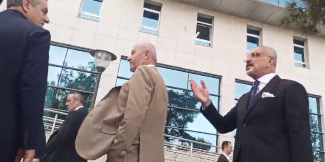 DEM’li Sırrı Sakık, DSP Genel Başkanı Önder Aksakal’a saldırdı