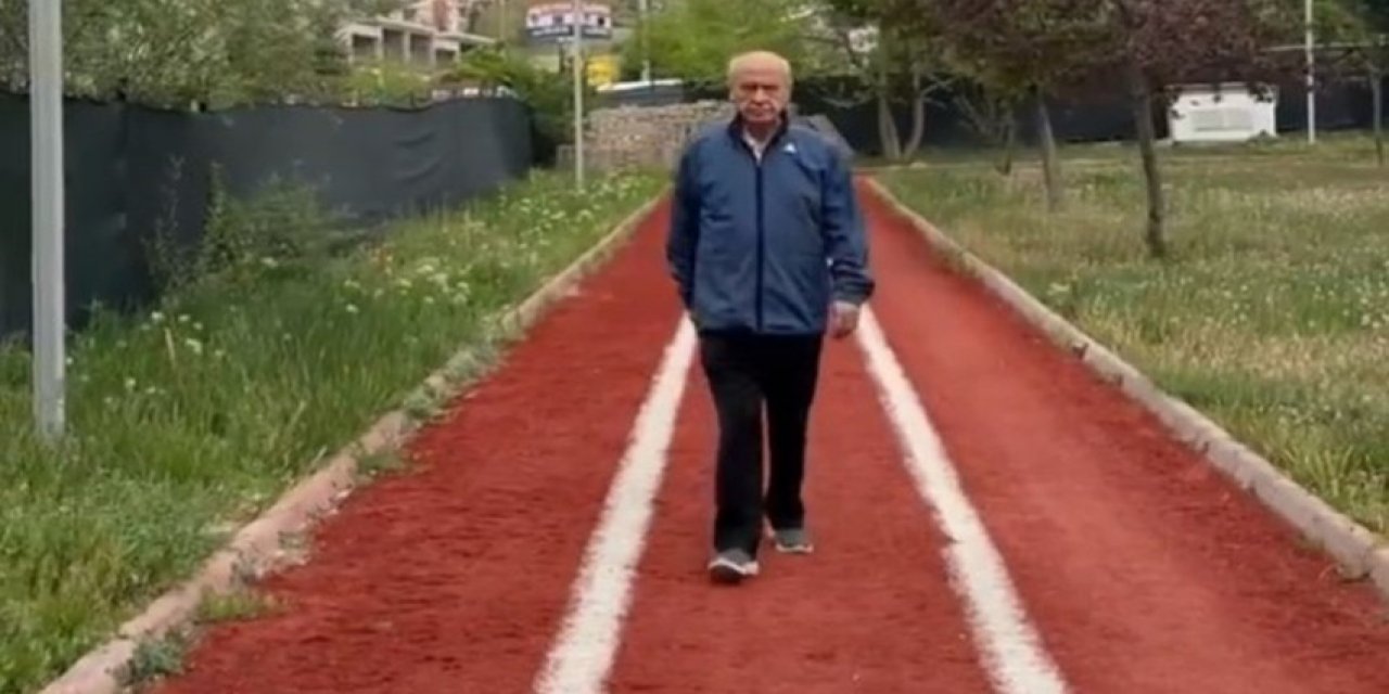 Bahçeli'nin paylaştığı şarkının söz yazarı konuştu: Karşılıksız ve zalim bir sevdanın satırlarıydı onlar