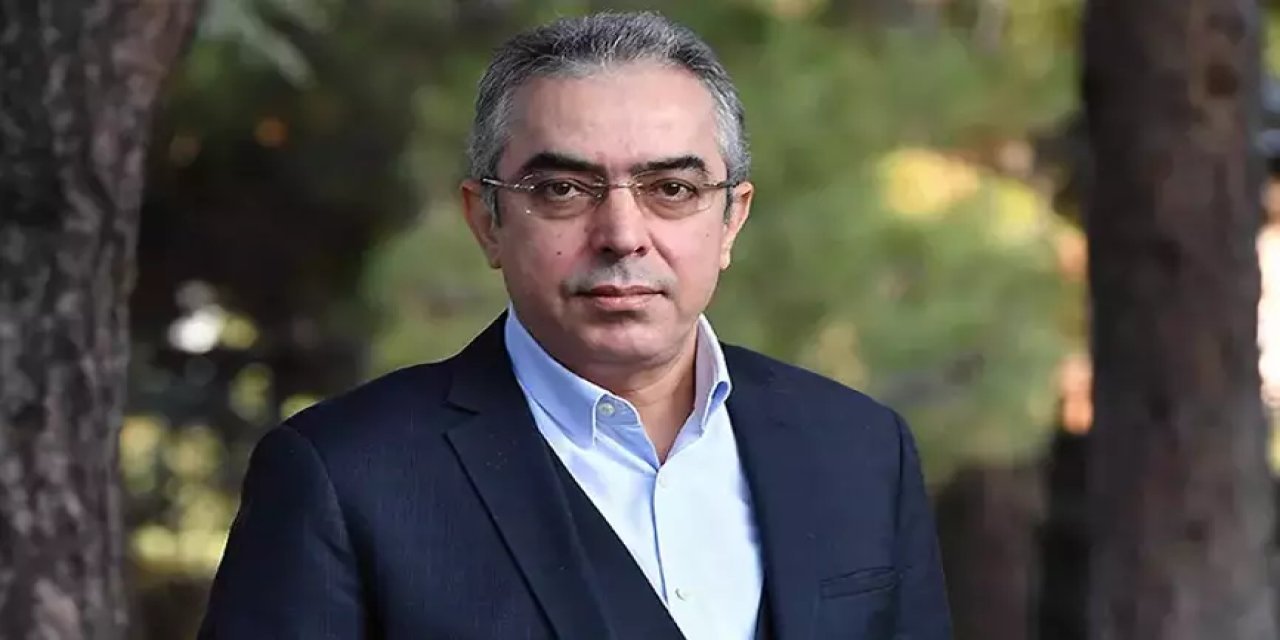 Mehmet Uçum'dan 'ilk 3 madde ve 50+1' vurgulu yeni Anayasa çıkışı