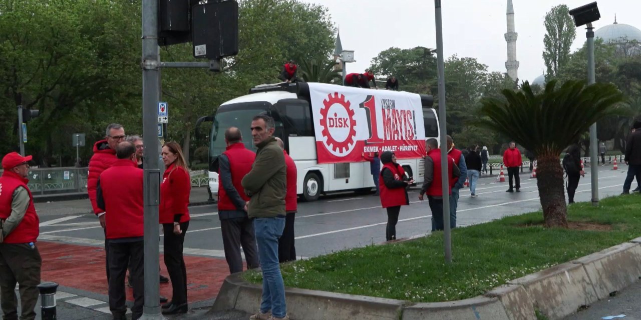 Taksim Meydanı kapatıldı: Saraçhane Meydanı'nda toplanmalar başladı