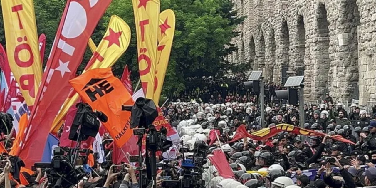 Unkapanı'nda su kemeri önünde polis müdahalesi