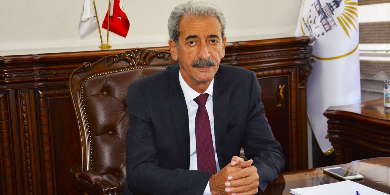 AK Partili  Belediye Başkanı görevinden istifa etti