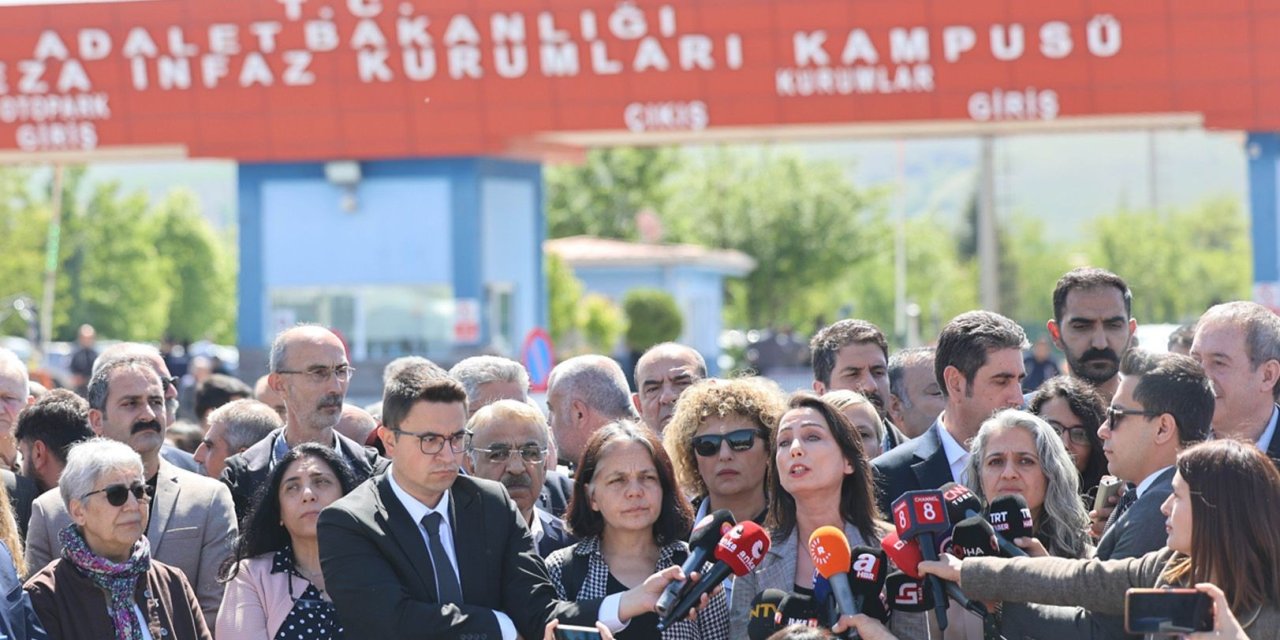 Kobani davasında ceza yağdı: Figen Yüksekdağ’a 30 yıl 3 ay, Demirtaş'a 28 yıl 6 ay hapis cezası