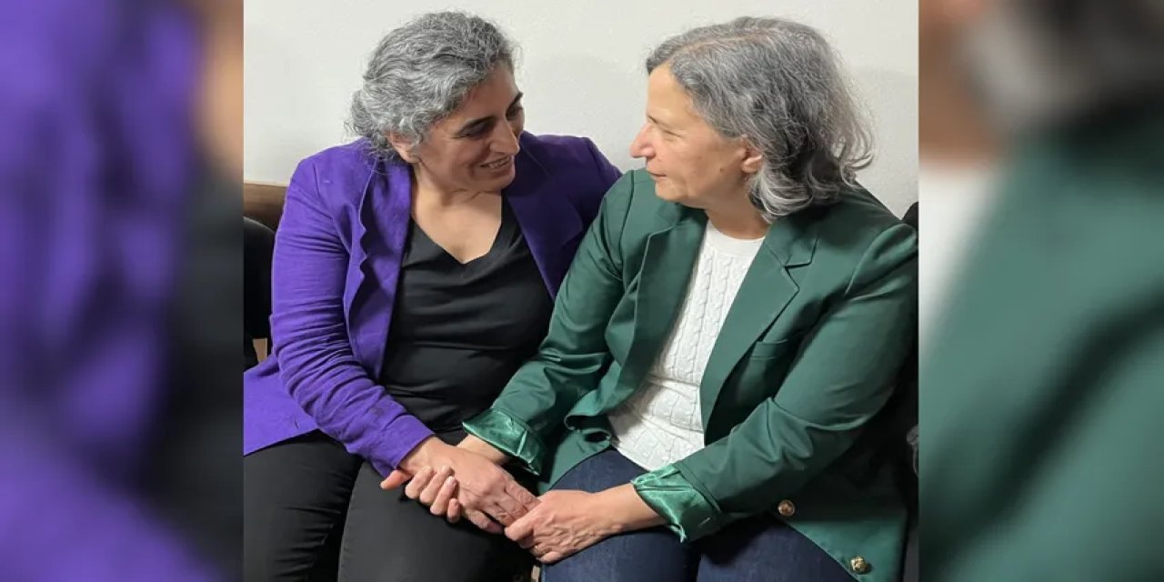 Gültan Kışanak ve Sebahat Tuncel, 8 yıl sonra bir araya geldi