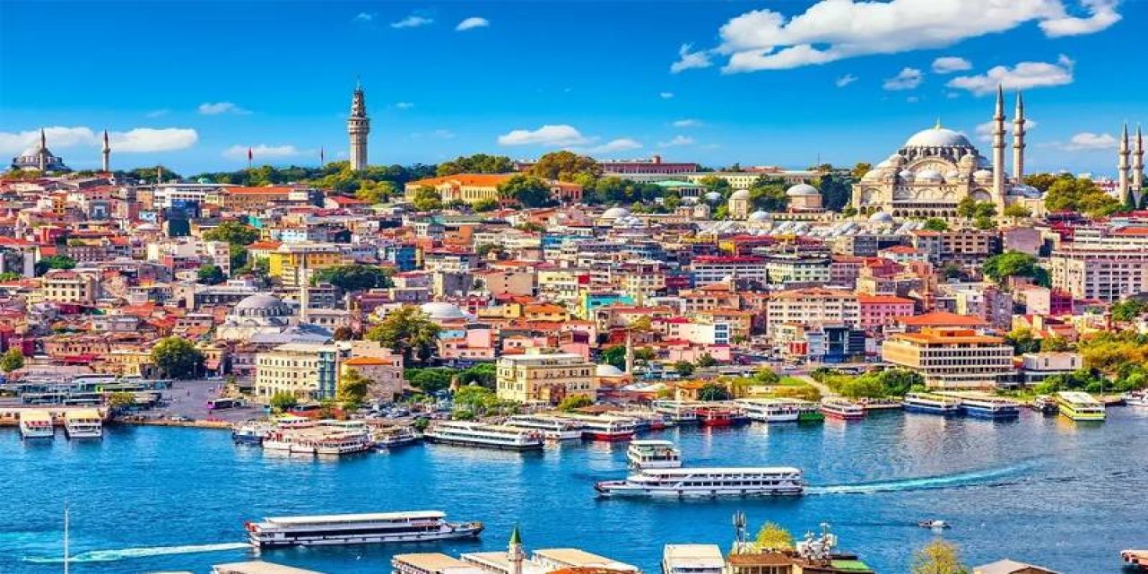 Ertuğrul Özkök | İstanbul taksi anketi: "Bir daha asla gelmem" diyen her 10 kişiden 7'si neden şikayet ediyor?