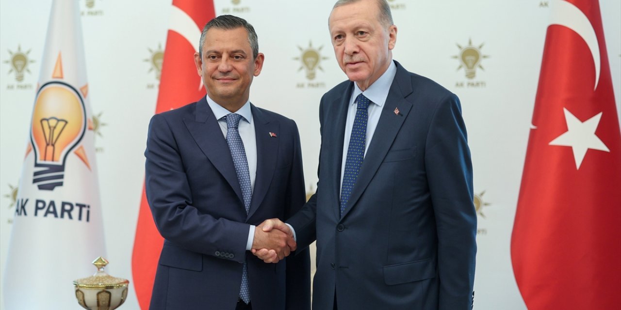 Normalleşme sürecinde yeni adımlar: CHP'nin gölge kabinesi, Cumhurbaşkanlığı kabinesiyle bir araya geliyor