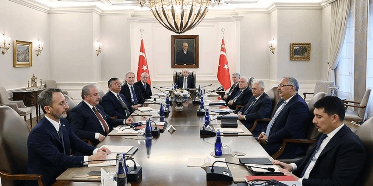 'AK Parti'nin abileri'nden uyarı: Bürokrasi siyaseti yeniden eline almaya başladı