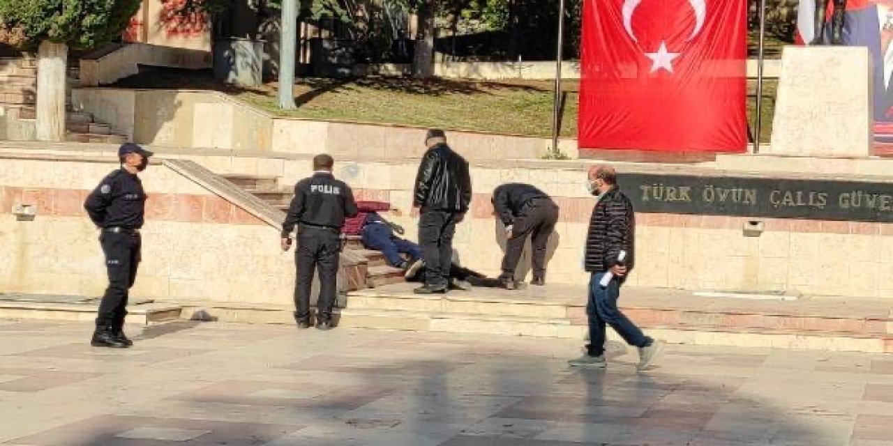 Eşinin adliye çıkışı tüfekle vurduğu Cemile, toprağa verildi