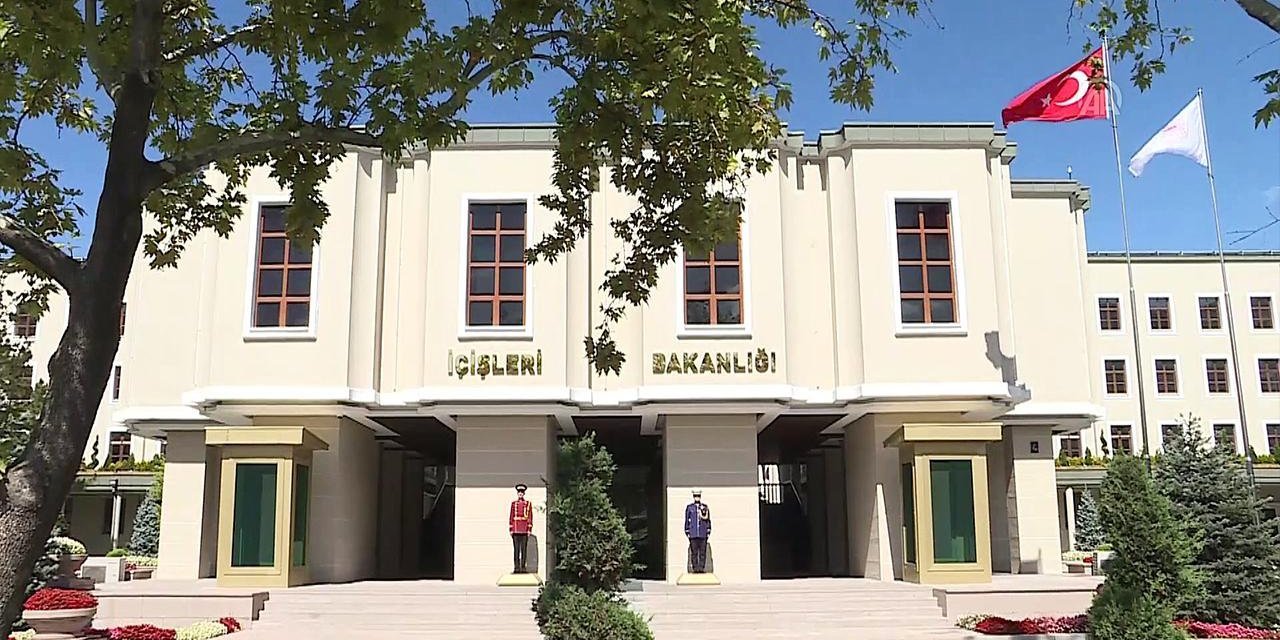Bakanlık, öldürülen kadının ailesine 'koruyamadın' tazminatı ödeyecek