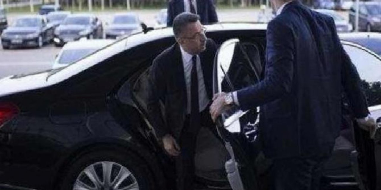 Cumhurbaşkanı Yardımcısı, “10 milyon liralık Mercedes ile Meclis’e geliyor” eleştirisine yanıtladı; 'şov için bisiklete binmem'