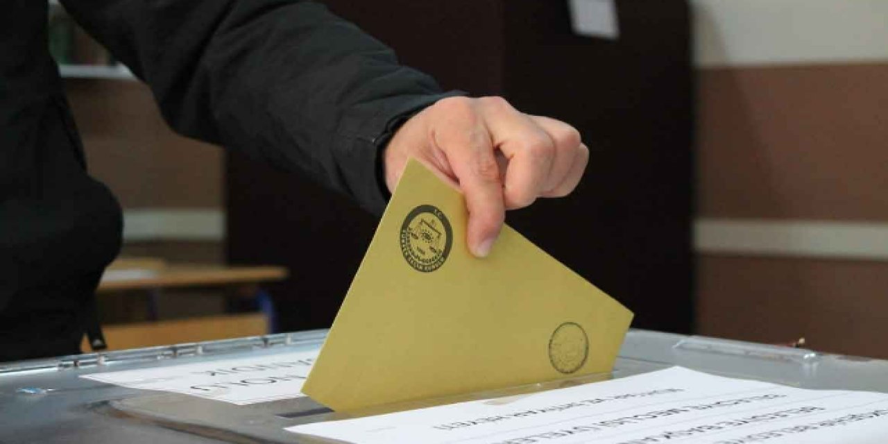 Yandaş gazeteci erken seçim tarihini söyledi