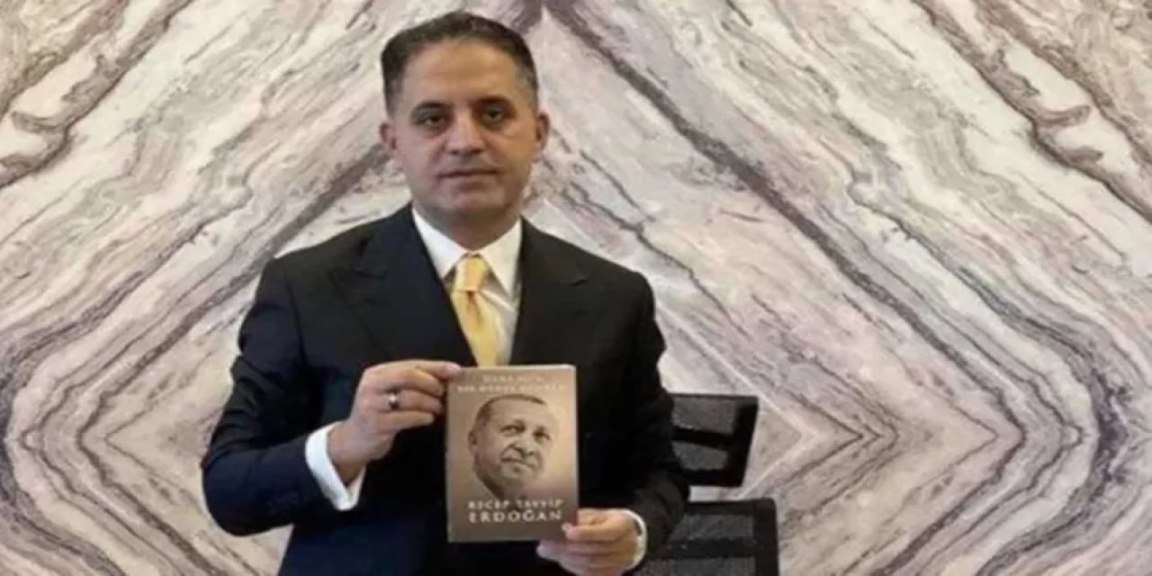 Erdoğan'ın kitabıyla poz verdi; Kamudan 10 milyar liralık ihale aldı